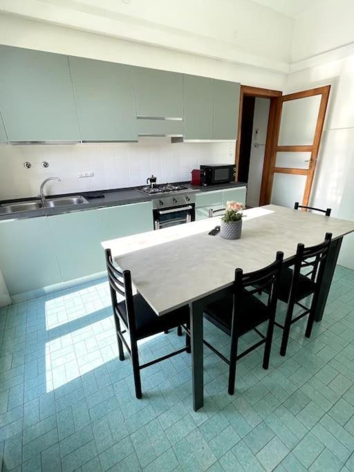 Arte In Mantova Appartement Buitenkant foto